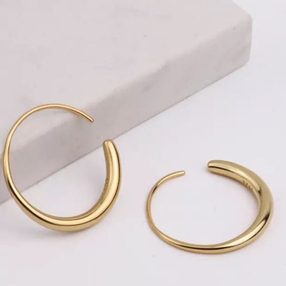 NEW 18K GOLD CIRCLE HOOP EARRINGS, NICE EARRINGS, CUTE EARRINGS - Picture 6 of 6